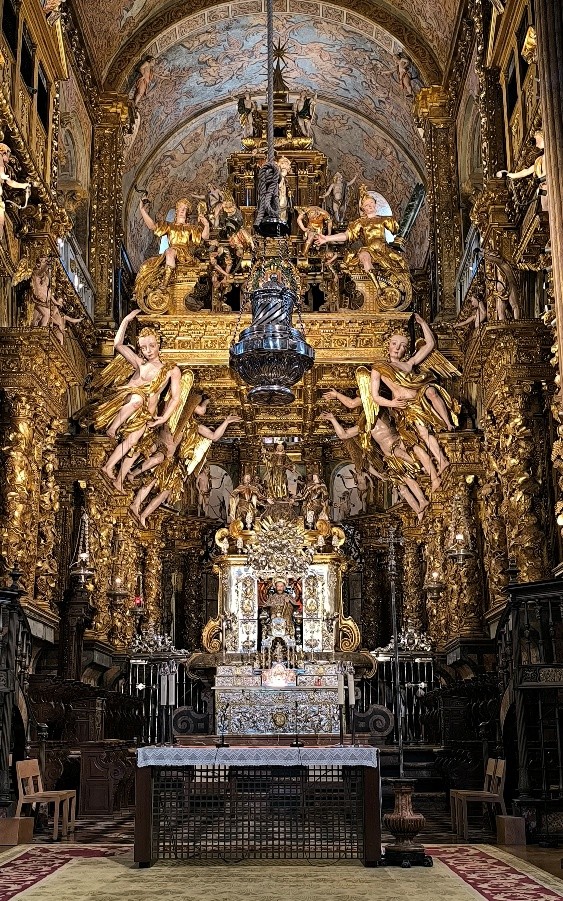 Altar de la Catedral de Santiago de Padrón. 2 de julio de 2026.